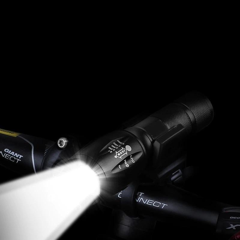 Waterproof Z45 LED Flashlight – Rechargeable Zoomable Torch